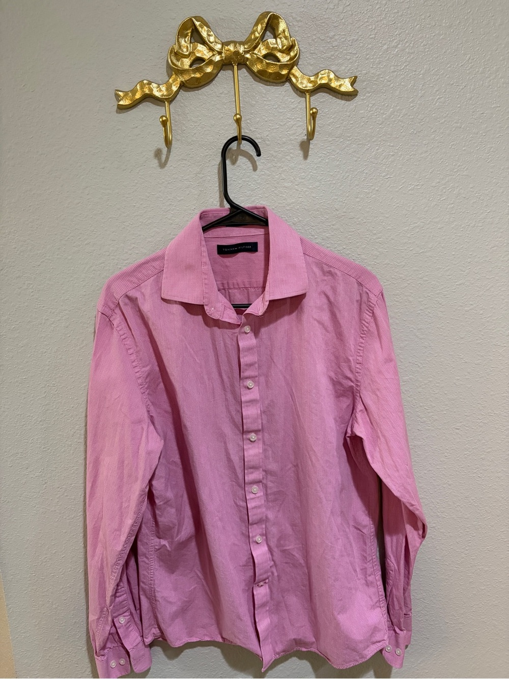 Tommy Hilfiger Pink Long-Sleeve Button-Up Shirt